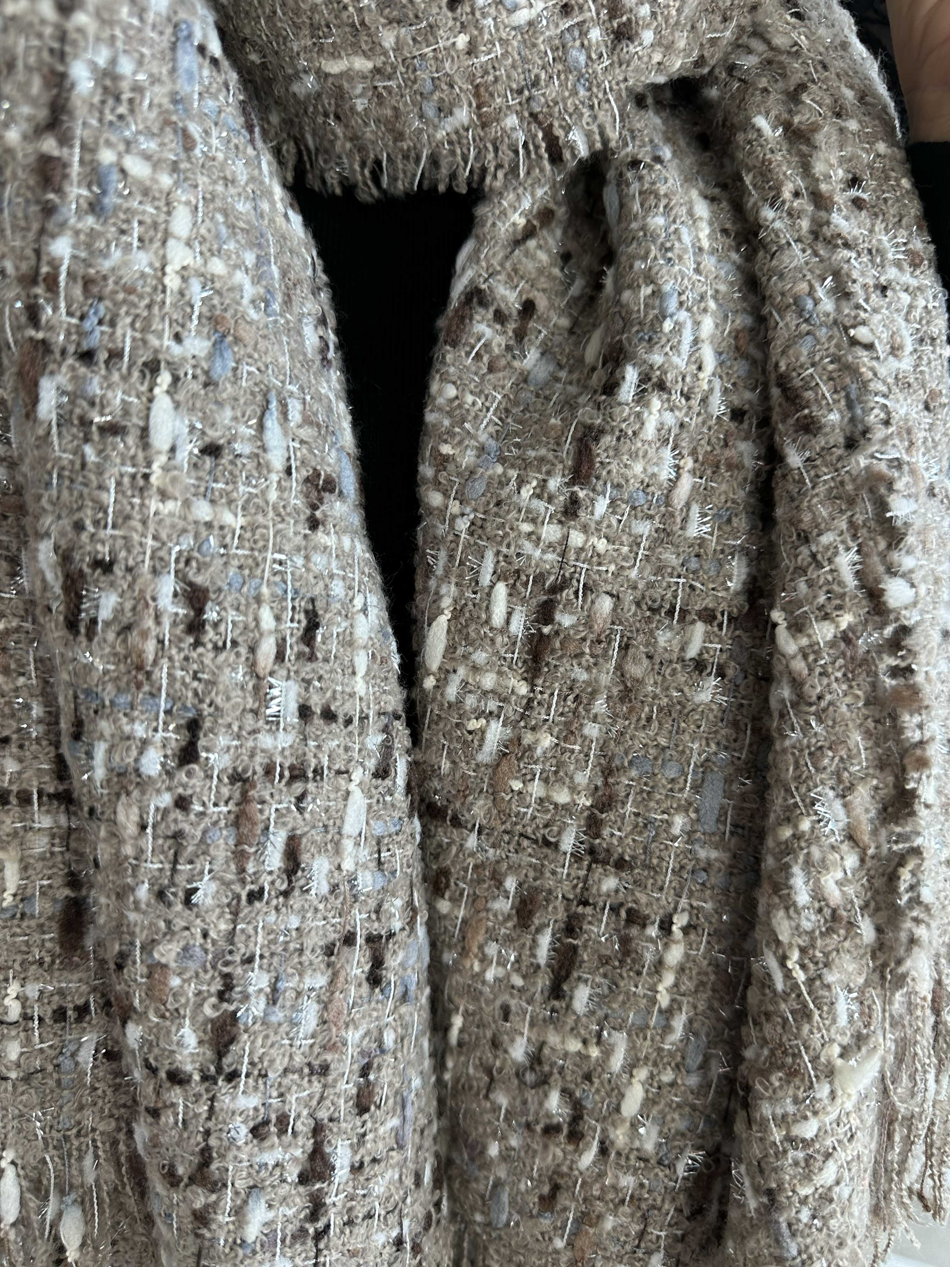 Junia - Härligt stor och mjuk scarf